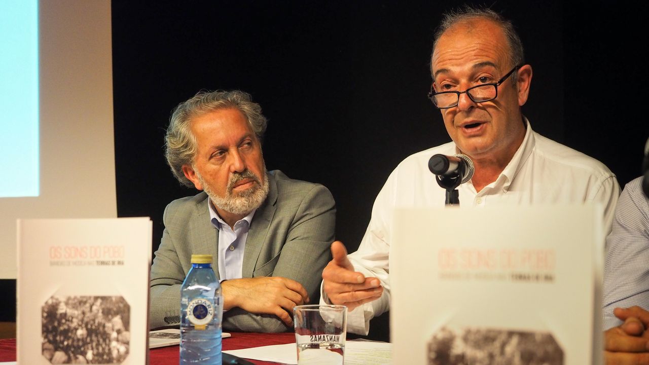 J. Durn presenta a publicacin "Os sons do pobo"