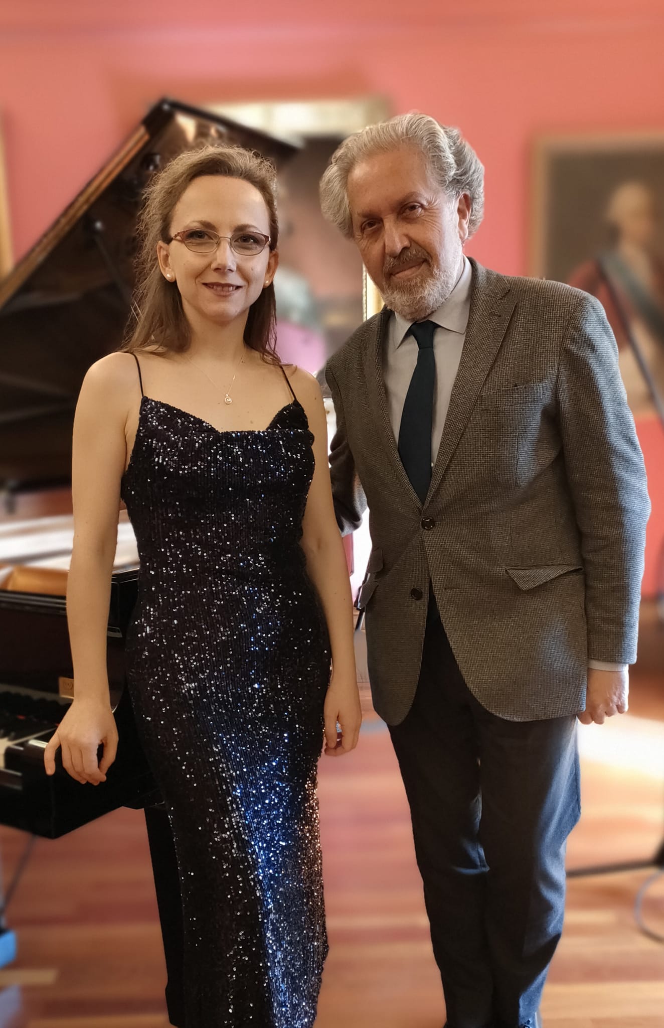 La gran pianista Marianna Prjevalskaya estrena el Intermedio nº 5 de J. Durán